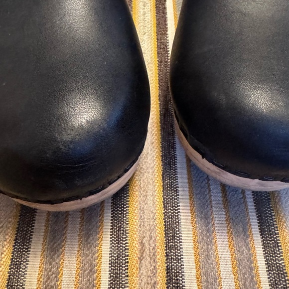 No. 6 Black Leather Clogs - Picture 5 of 5